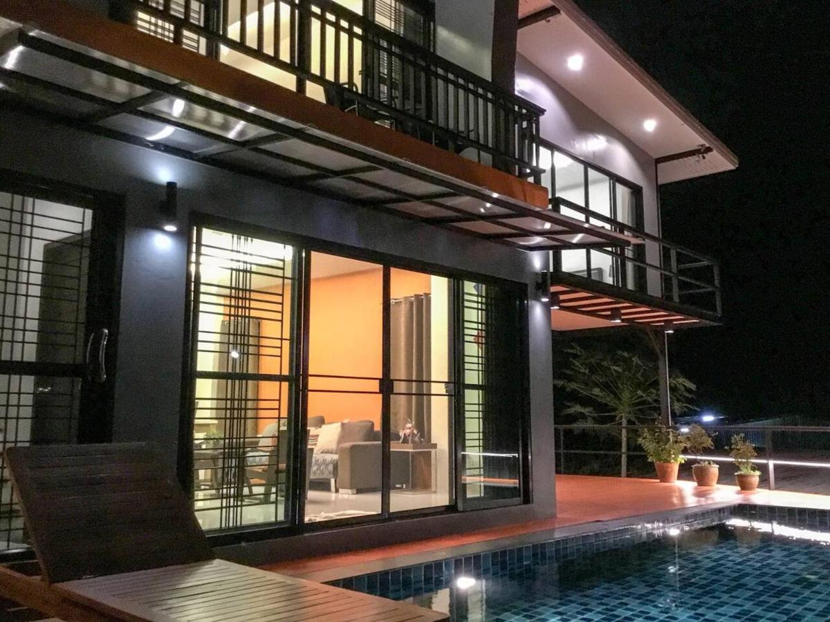 Koh Sirey Beachfront Pool Villa Phuket Exterior photo